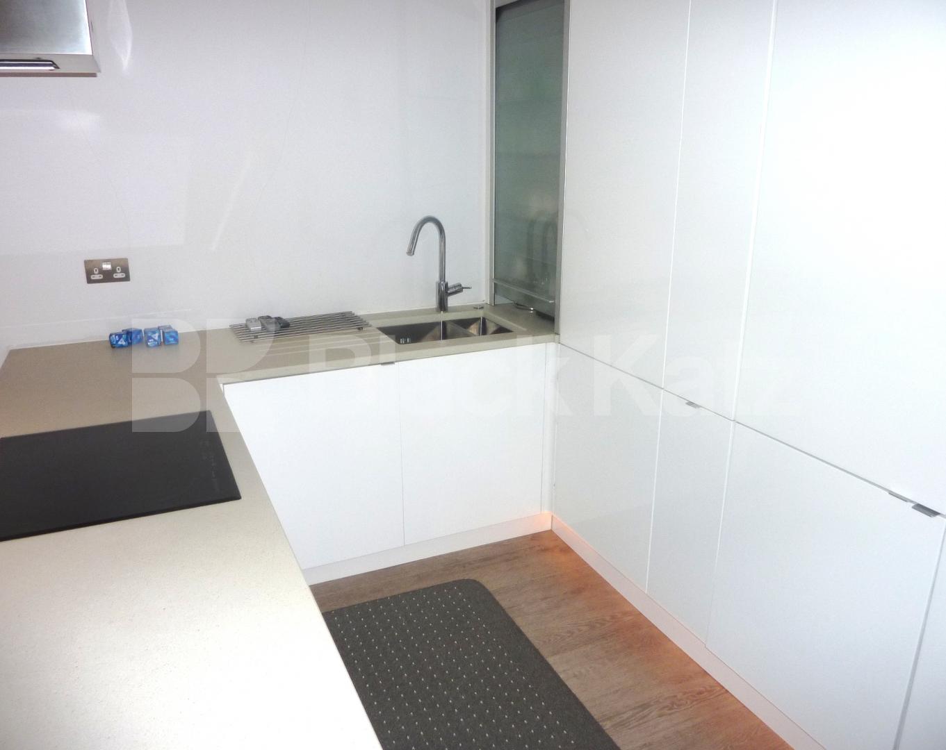 			NEW INSTRUCTION!, 2 Bedroom, 1 bath, 1 reception Flat			 Clifton Gardens, MAIDA VALE